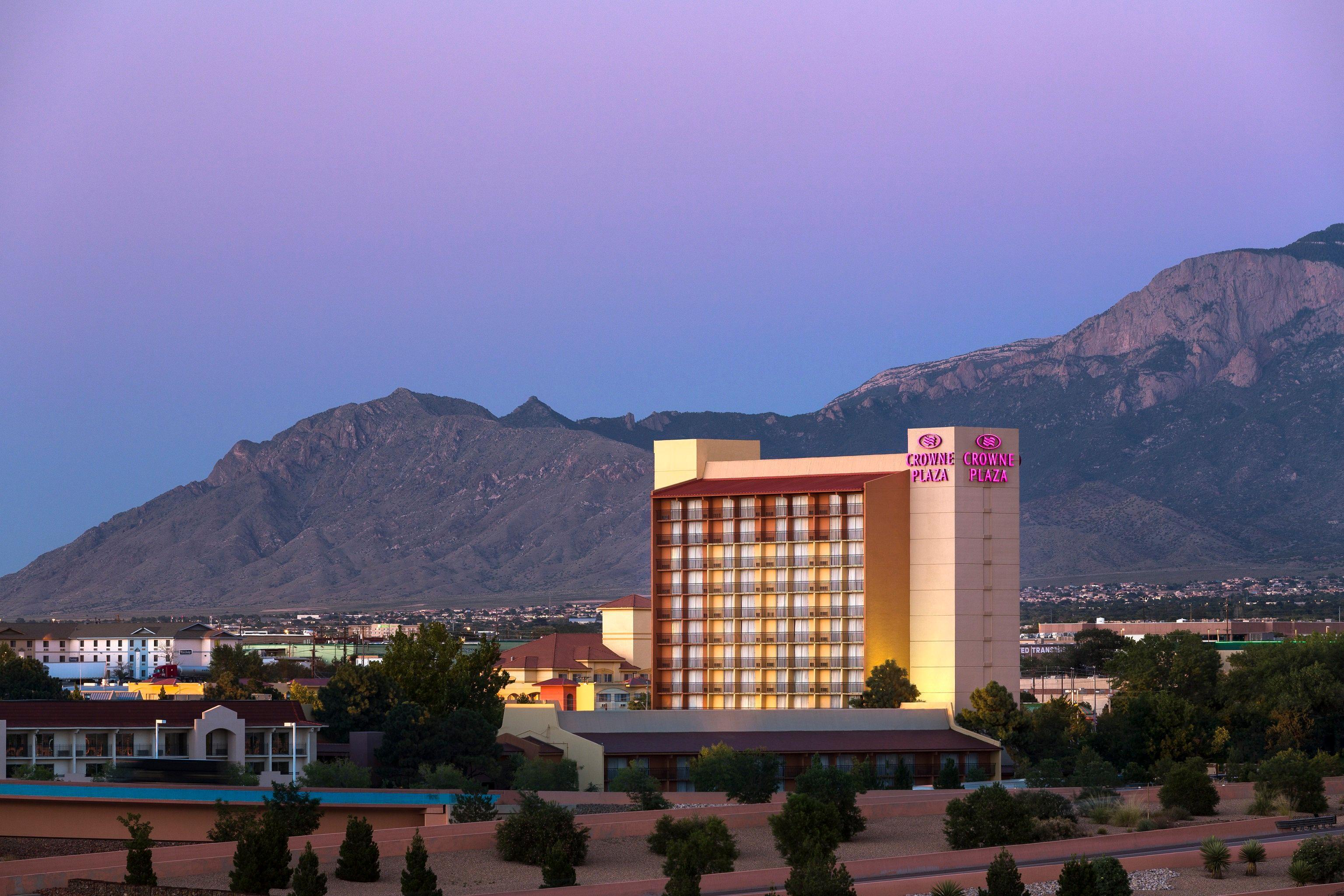 Albuquerque Crowne Plaza By Ihg Exterior foto