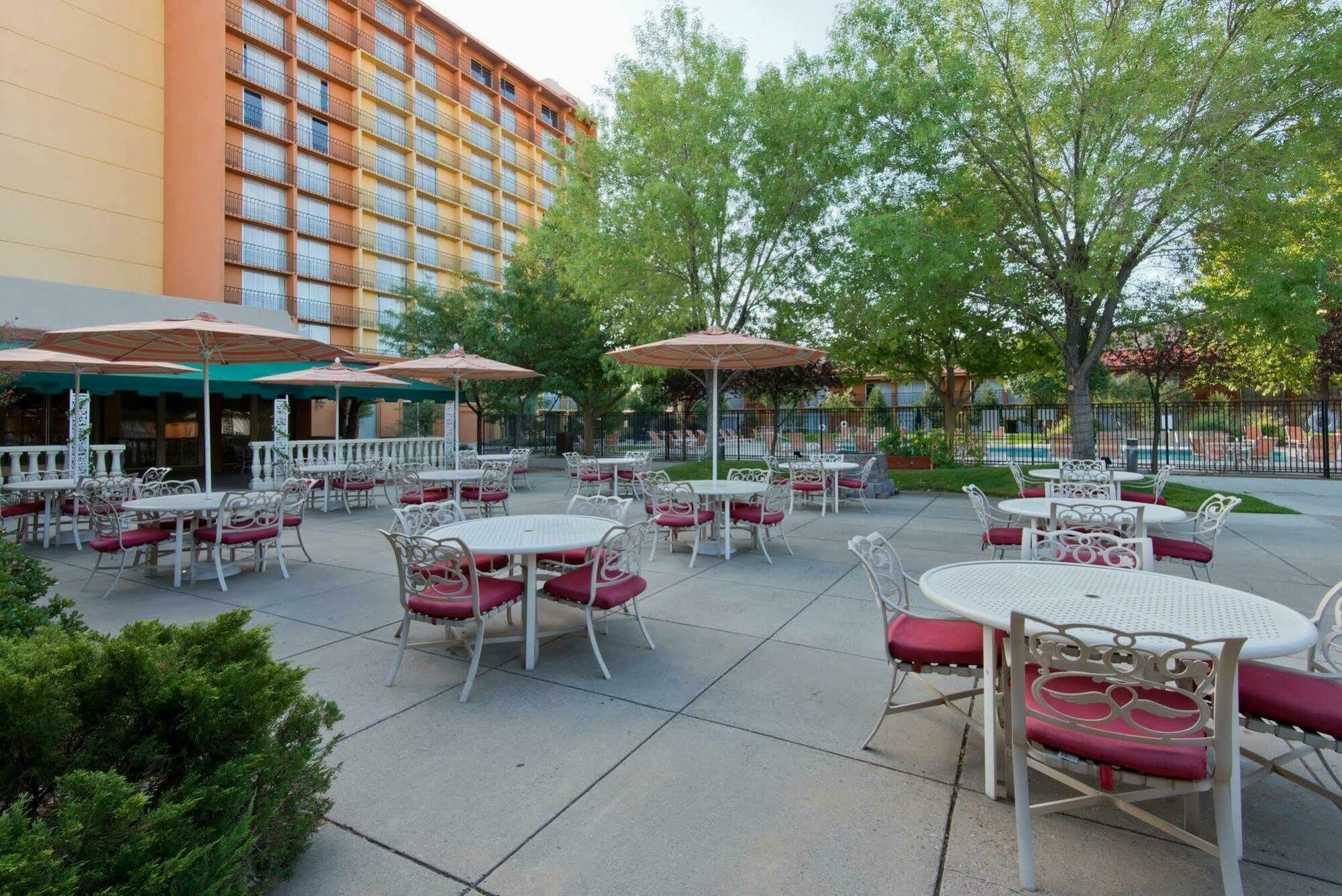 Albuquerque Crowne Plaza By Ihg Exterior foto